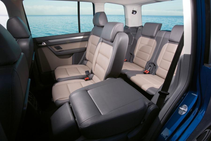  Volkswagen Touran 2007 года  (фото 53 из 74)